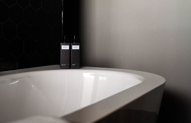 CLOUD No7 Apartments - Photo 35