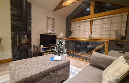 Fox Corner, Ambleside, romantic retreat for two, dog friendly, hot tub - Photo 33