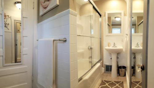 Beautiful Craftsman Style Home w/ Fenced Yard - Foto 4