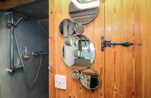 The White Cloud Bus - Foto 12