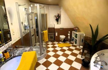 Monsieur Claude - Wohnen in einer historischen Villa - Foto 40