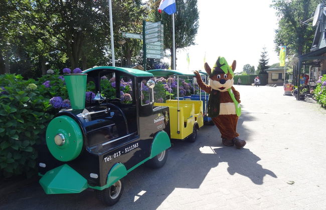 Lodge in Duinhoeve Near Dunes & Playground - Photo 14