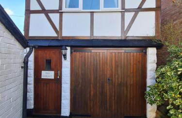 The Garret 1 Bed Apartment-Free Parking-Balcony - Foto 1