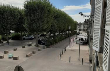 Et au pied coule une rivière, situation et vue idéales - Foto 28