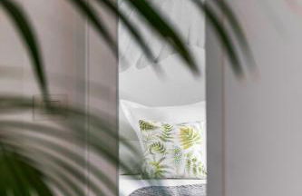 NELL'A COMO - Foto 2