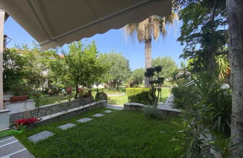 ELiFourka - Seaside Luxury - 170m to the Beach - Power Onsite for Electric Vehicle - Photo 4