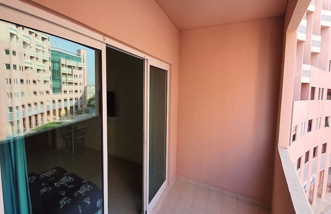 Stunning Furnished Studio Apartment in the Heart of Dubai - Foto 5