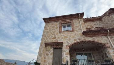 Navaluenga Chalet Familiar y Acogedor - Photo 4