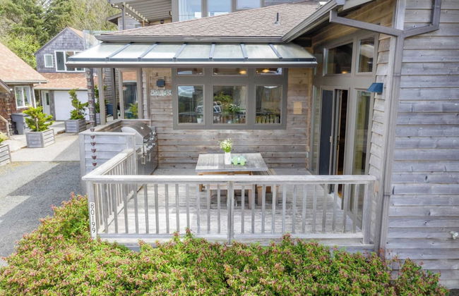 The Castle Rock Estate by Avantstay Steps From Arch Cape Beach w/ Hot Tub & Sauna - Foto 53