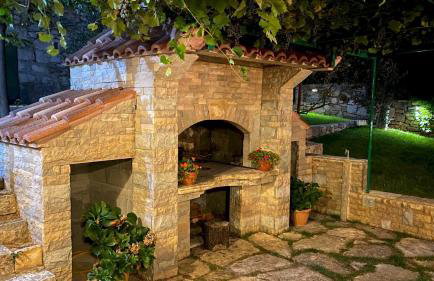 Stone Holiday Homes Stankovci with pool and Mediterranean gardens - Foto 16