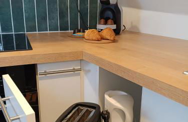 Au nid boisé - 2 chambres 4 pers - centre ville - Foto 14