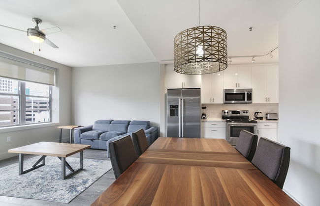 Modern Condos in California Building by Hosteeva - Foto 74