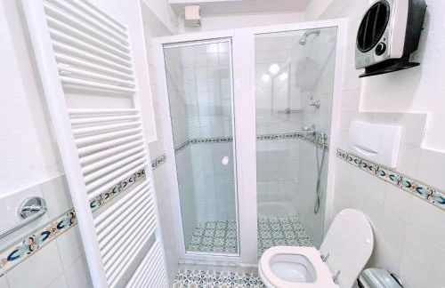 Serene Tuscan Retreat With Breathtaking Views - Photo 44