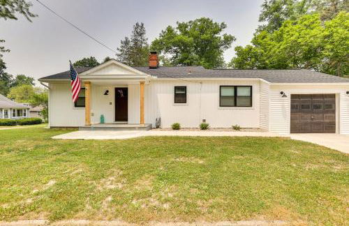 Chippewa Lake Cottage with Fire Pit! - Foto 26