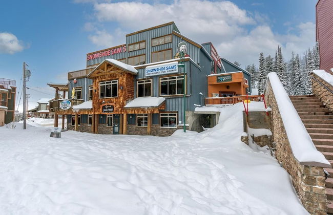 I Spy - Cozy Pet Friendly, Ski In/Ski Out Condo with Private Hot Tub - Photo 40