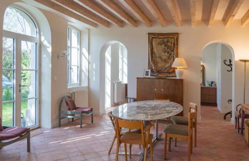 Narcisse Bienvenue - Élégance et Raffinement - Photo 14