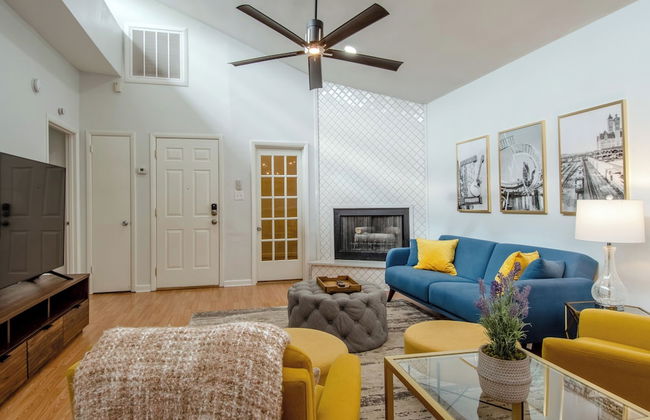 Hillwood Lavish - Foto 1