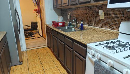 JSQ Apartment, 5 Mins from PATH Station - Foto 2, stove