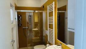 Comodissimo Gaslini e mare - Foto 3, Shower