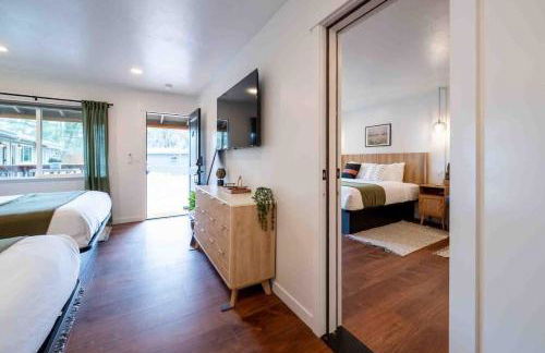 Columbia Cabins Cabin 7 - Photo 3