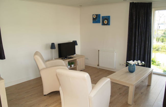 2 bedroom House in Dordrecht with swimming pool and terrace - Photo 9