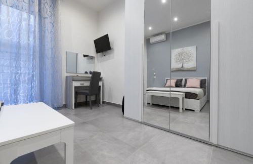 Dante Square - Photo 4