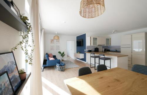 85qm, Parkplatz, zentral, großer Balkon, 2 Bäder - Foto 1