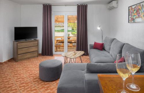 Casa Viktoria with private garden and BBQ - Foto 3