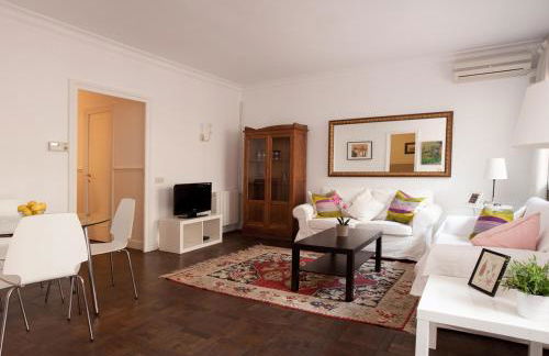 Letsgo Camp Nou Apartment - Photo 2