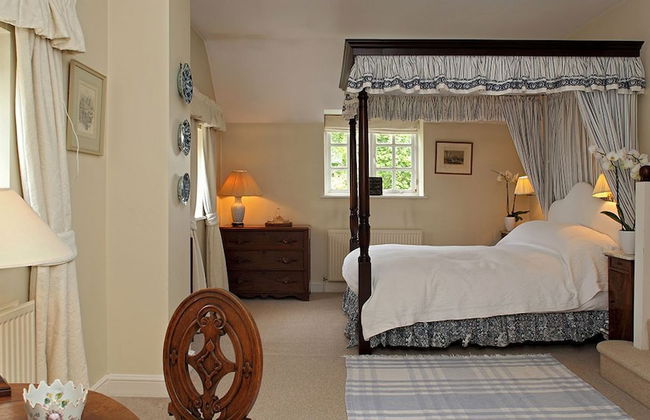 Aintree Cottage - Photo 4