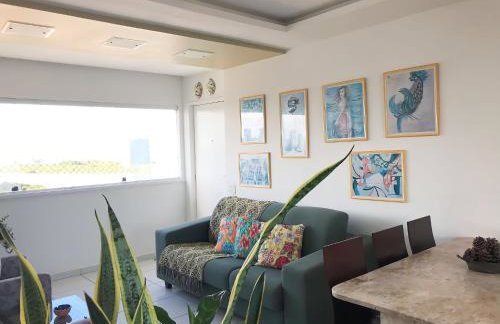 Aconchegante, ótima localização e vista para o mar - Foto 9