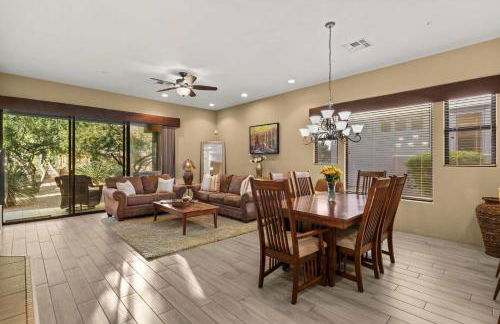 White Feather - Golf BBQ Patio Pool & Spa Access - Foto 39