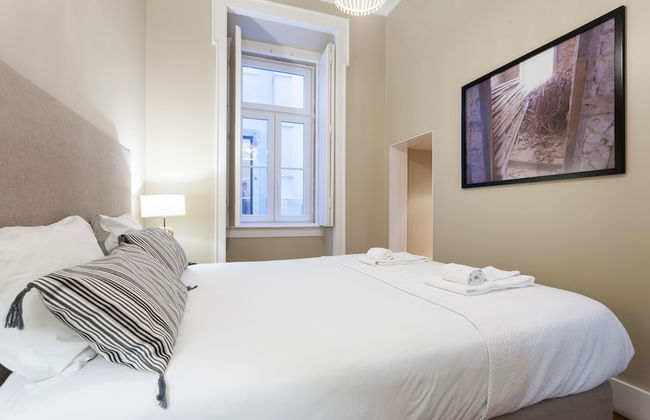Baixa Vintage Three-Bedroom Apartment - by LU Holidays - Photo 2