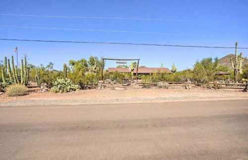 Unwind Poolside! Dreamy Desert Oasis in Phoenix - Foto 34