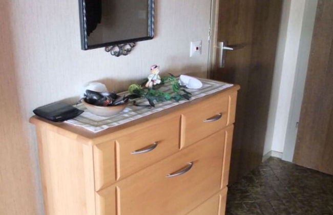 With Lake and Alpine View - Foto 10