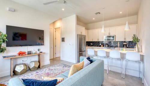 Conveniently Located Upstairs Deck BBQ - Foto 4