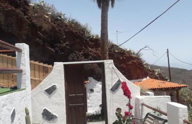 Cueva rural " Old London " with Jacuzzi and swimming pool - Foto 10