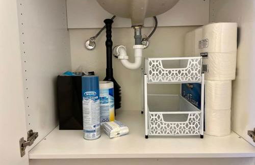 A Perfect Getaway in the Heart of the Action - Photo 10