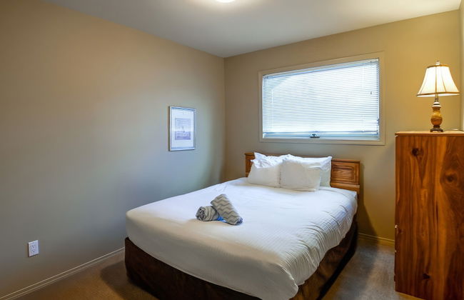 Thunder Ridge by Fernie Lodging CO - Photo 12