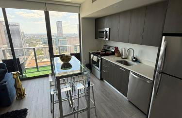 Miami Downtown Brickell Penthouse Studio With Breathtaking Views - Photo 39