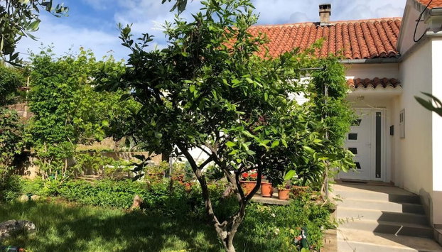 Schöne Ferienwohnung mit Terrasse, Roses - Foto 2, Imagem principal