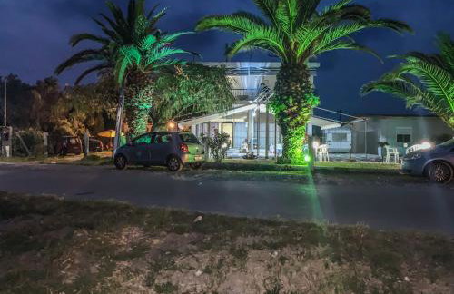 Galinis' Sea Front Studios - Foto 38