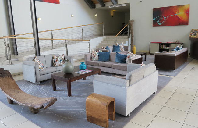 Lagoon Beach Hotel Apartments - Photo 7