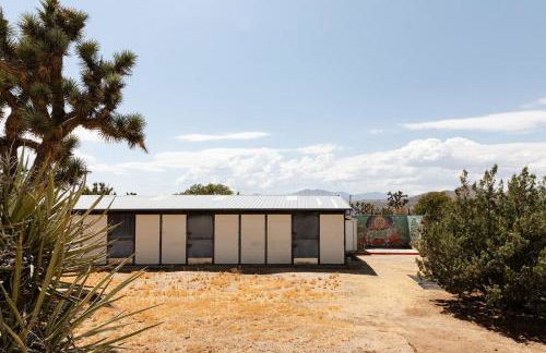 Modern Mosaics- Joshua Tree Chef Home On Hill Spa - Foto 37