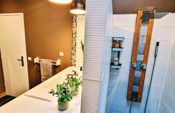 LE LOFT DE THAU, Standing, Grand Patio, Déco Bohème, Parking, Climatisation - Foto 14