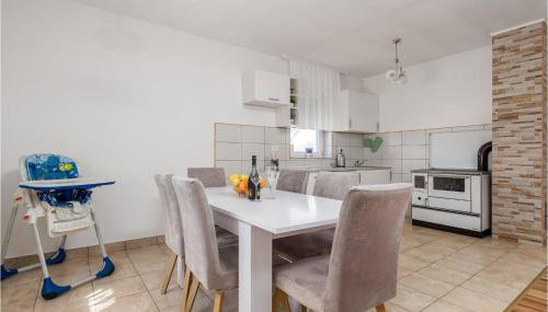 Nice Home In Debelo Brdo I - Foto 5