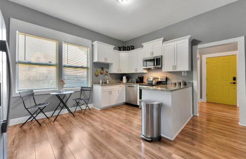 The Green Door in Ybor - Foto 34