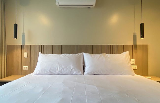 w Modern 2BR w AC in Miraflores - Foto 10