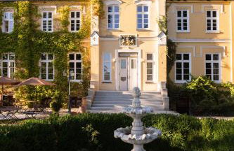 Saniertes Gutshaus mit Komfort und privater Sauna - Foto 1