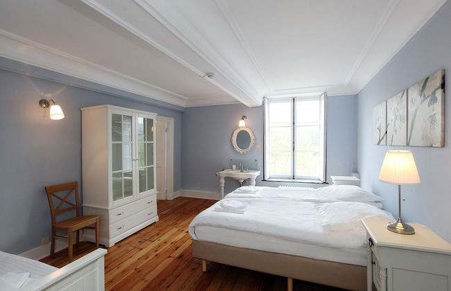 Group Villa With Pool & Sauna - Photo 22